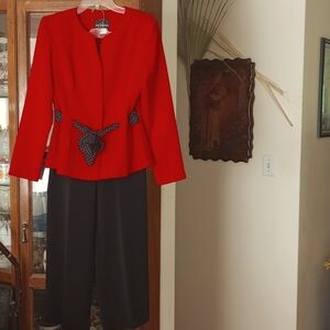 Fun red/black 2piece pant suit